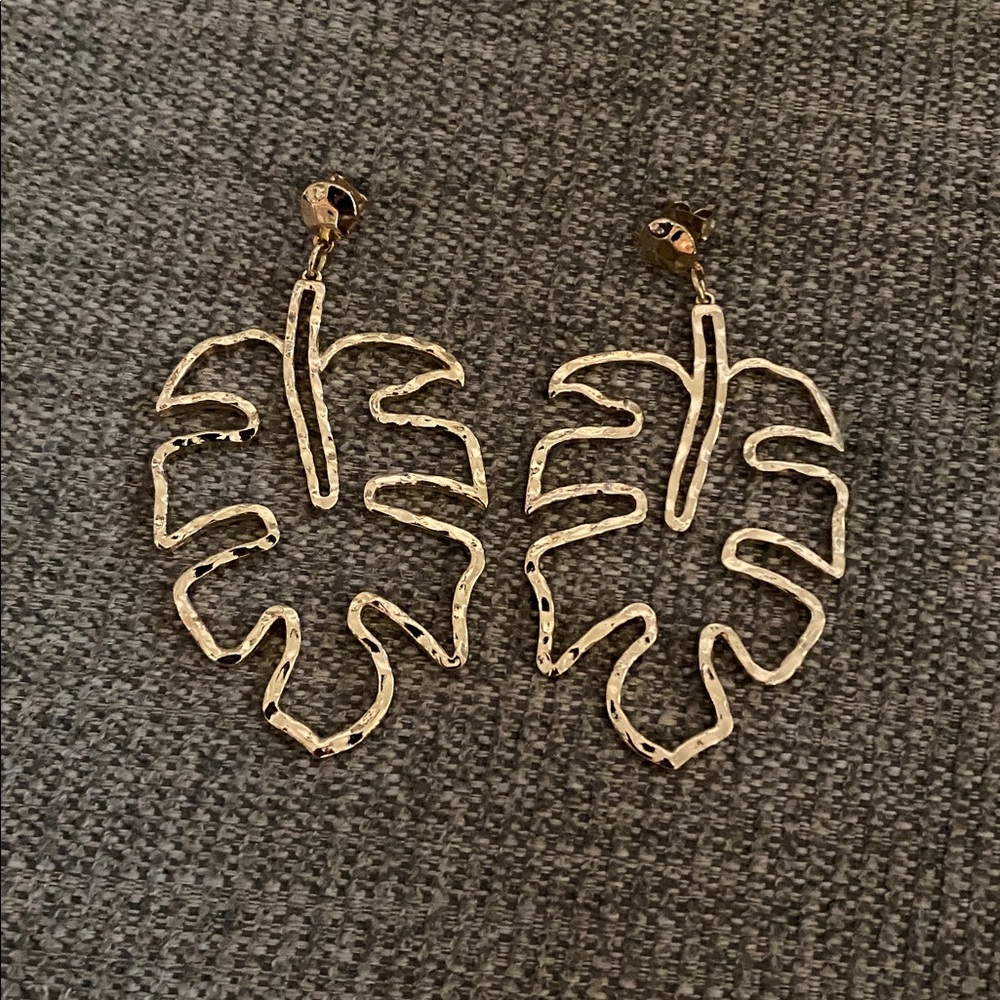 Gold Leaf Earrings
